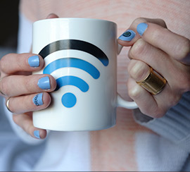 Kubek z nadrukiem logo